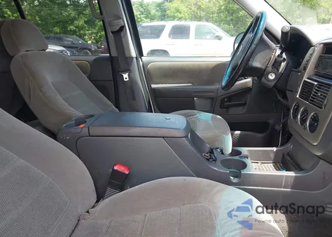 2005 Ford Explorer Xlt/Xlt Sport из США, поврежденный, VIN 1FMZU73E15ZA62100